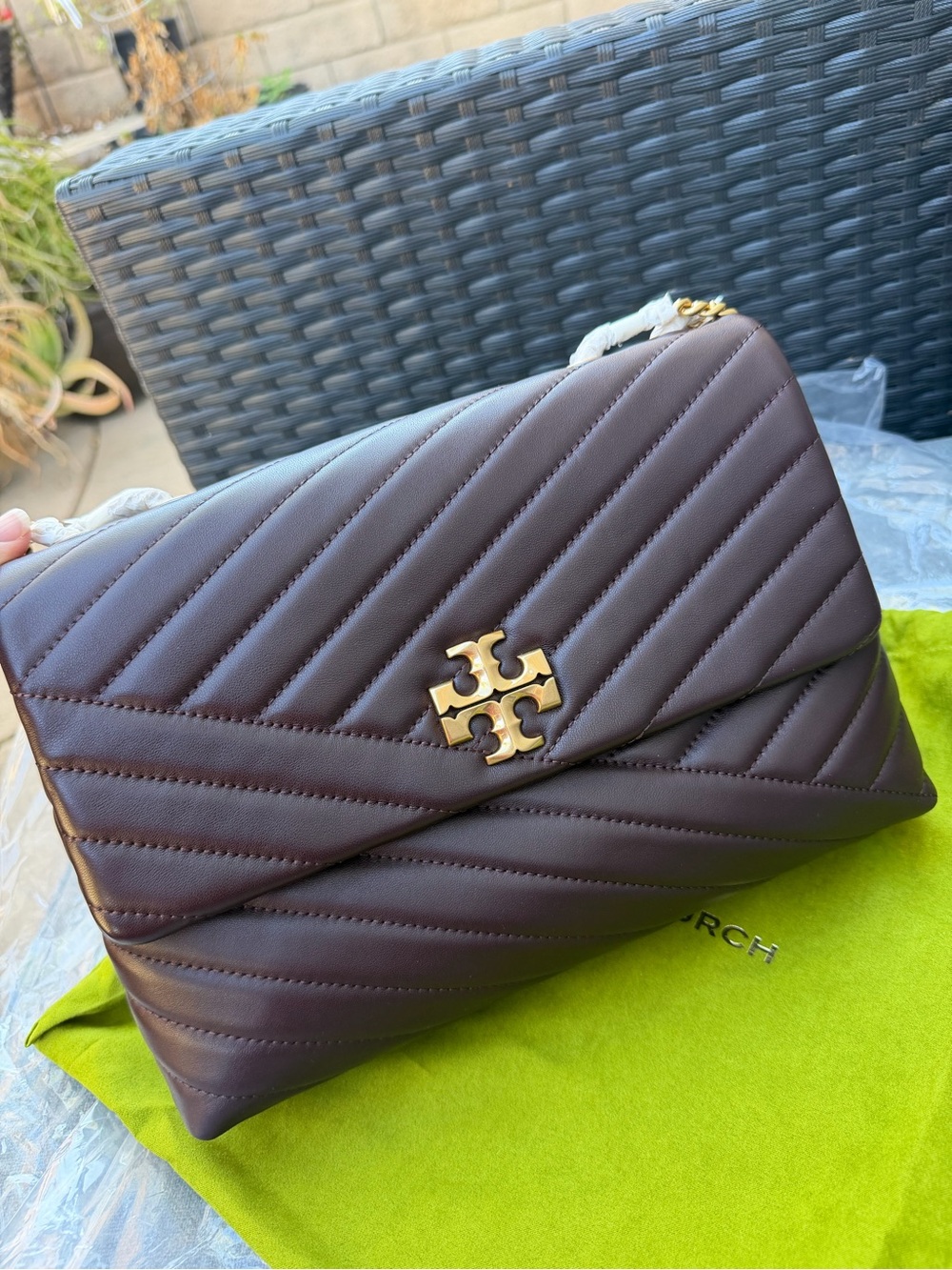 Tory Burch Quilted Chevron Leather Shoulder Bag in Dark Brown/Burgundy - Picture 14 of 16